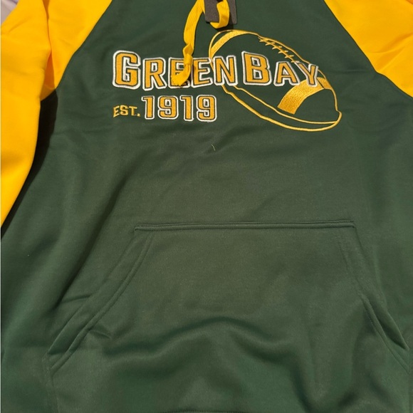New with tags out of packaging Green Bay hoodie size medium unisex - Picture 6 of 8